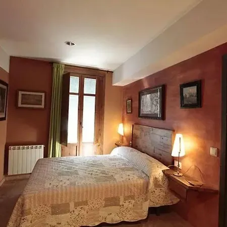 La Casa Blava Del Segre Casa vacanze *