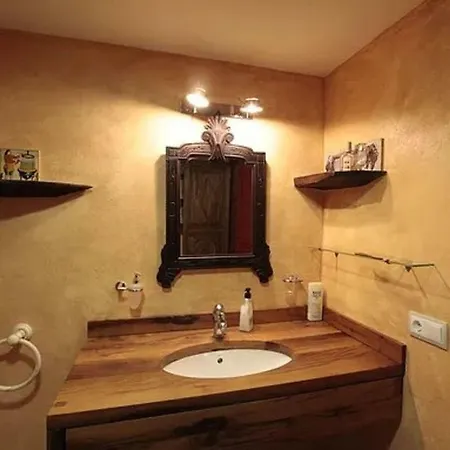 Holiday home La Casa Blava Del Segre